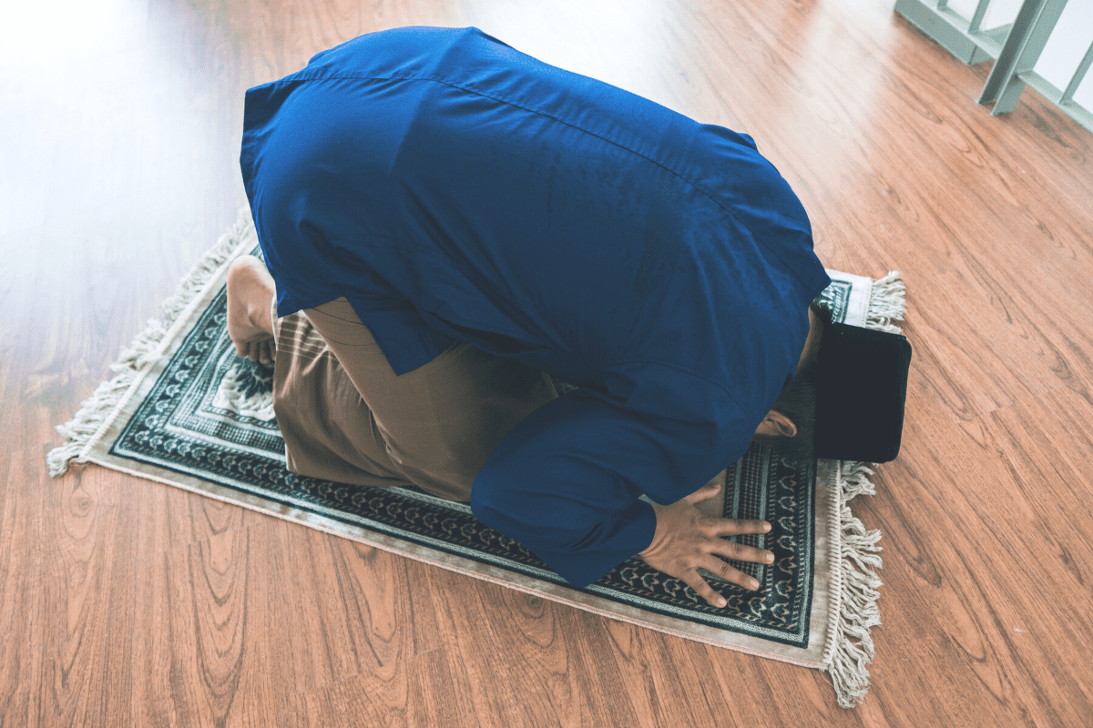 Cara Solat Taubat Nasuha (Dengan Niat & Doa Ringkas)