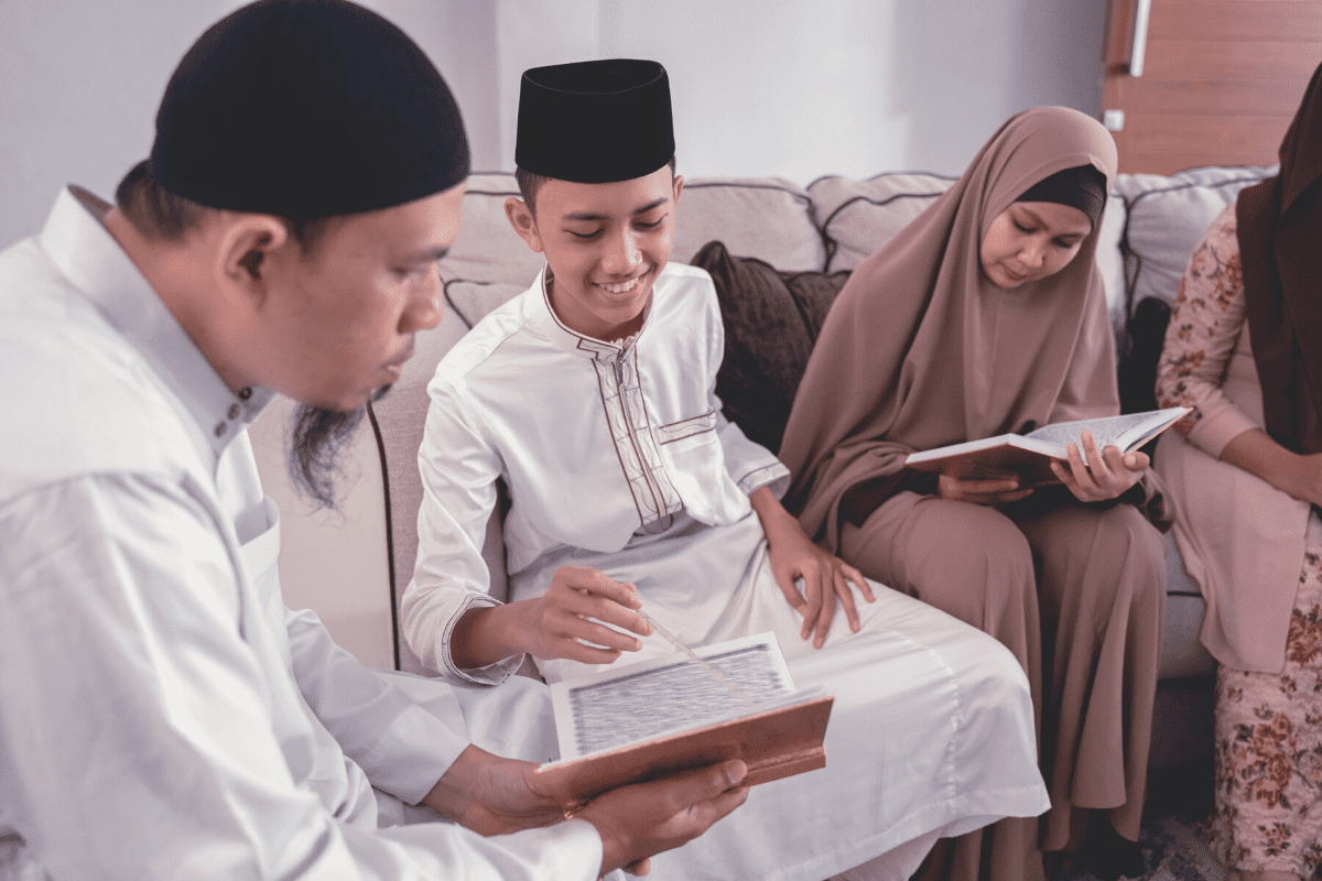 Cara Hafal Quran: 33 Tips Jadi Hafiz, Hanya Tahfiz Part-Time