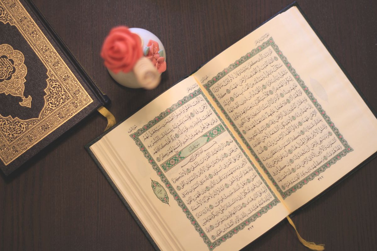 4 Kelebihan Membaca Al Quran