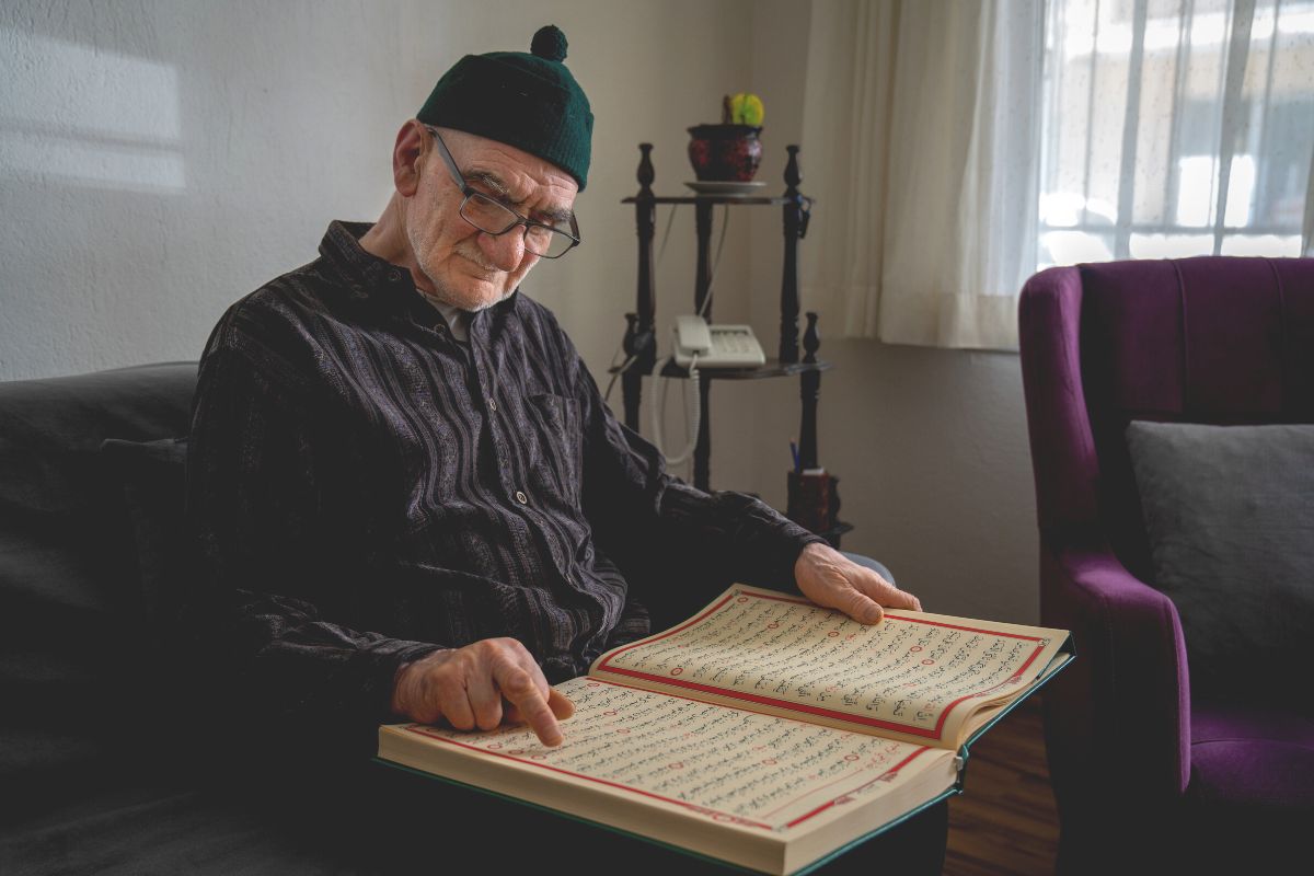 Learning to Read Quran for Adults